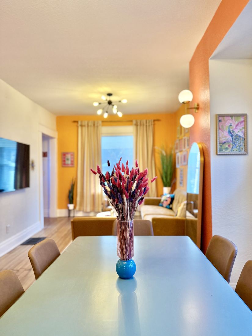 Dining Room photo 2